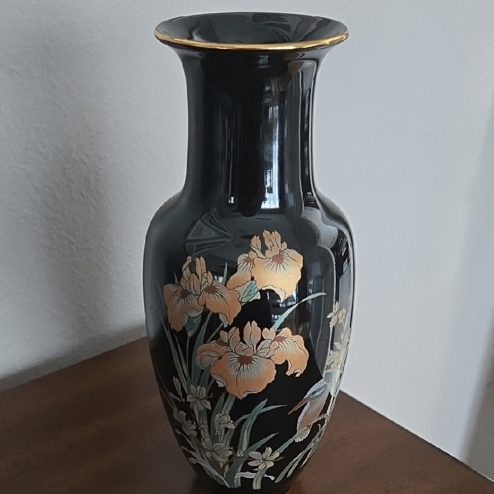 Black and Gold Floral Accent Vase